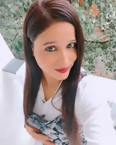 Call Girls in Ingraj Bazar